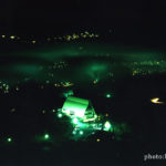 大分県湯布院の夜霧写真